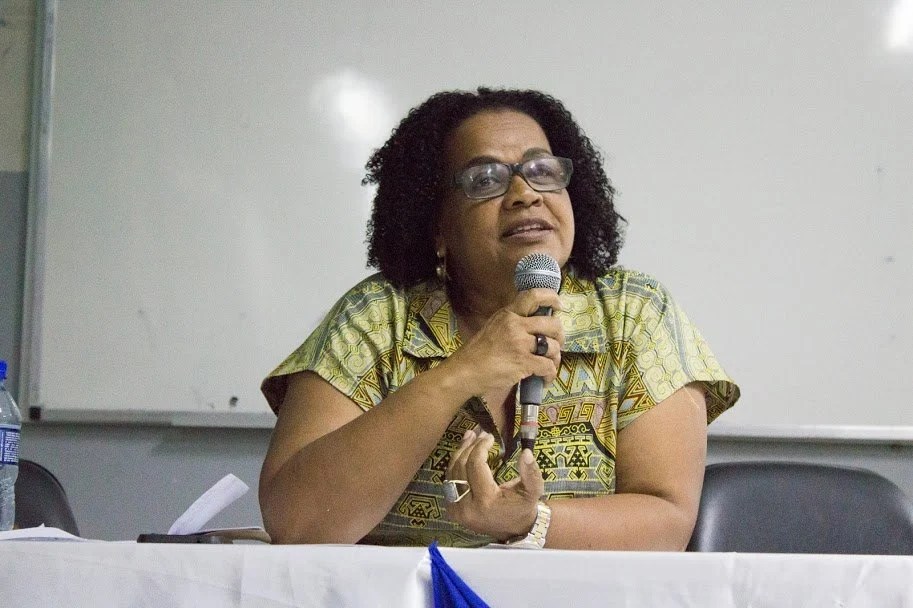 Cartografias em Construção: Algumas escritoras de Moçambique