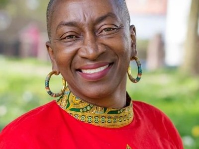 A Invenção das Mulheres – Oyèrónkẹ&nbsp;Oyěwùmí