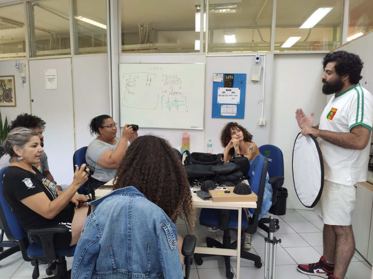 Boletim mensal: Equipe&nbsp;Audiovisuaya