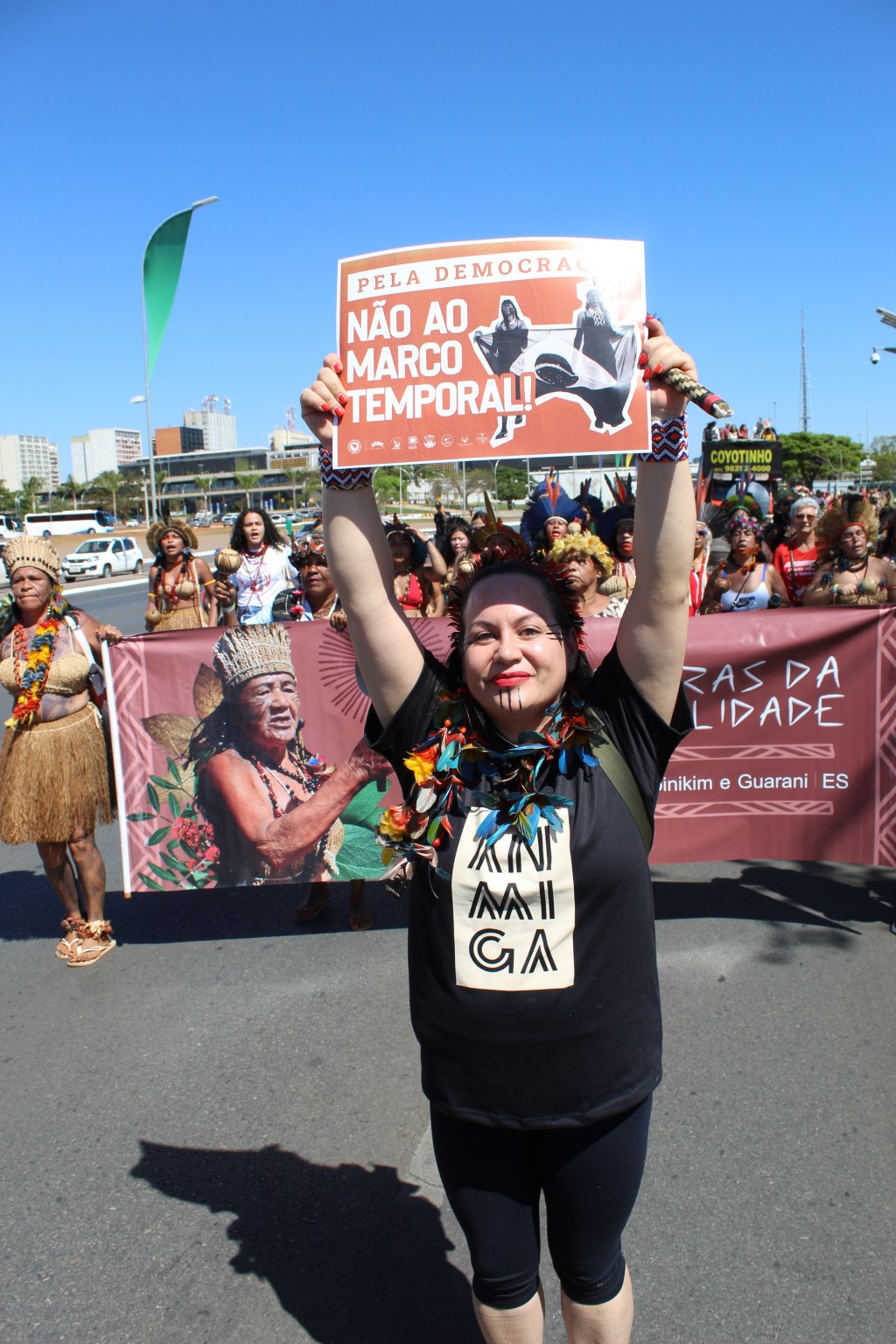 Articulação das Mulheres Indígenas no Brasil: em movimento e movimentando&nbsp;redes